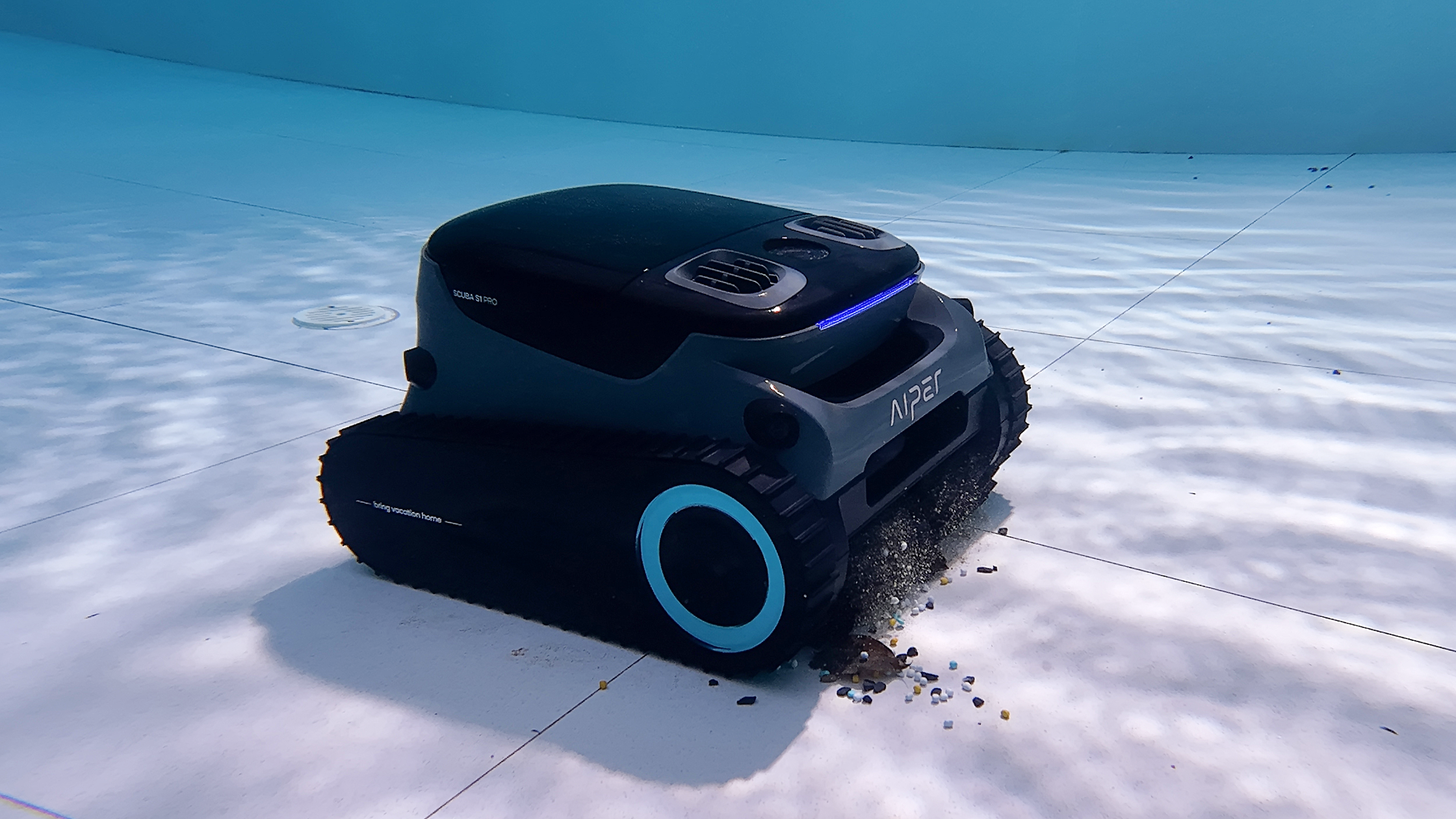 Try Automatic Pool Maintenance Methods