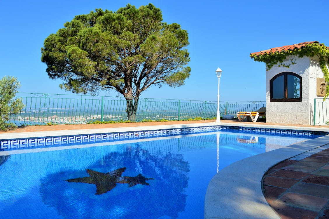 Private swimming pool