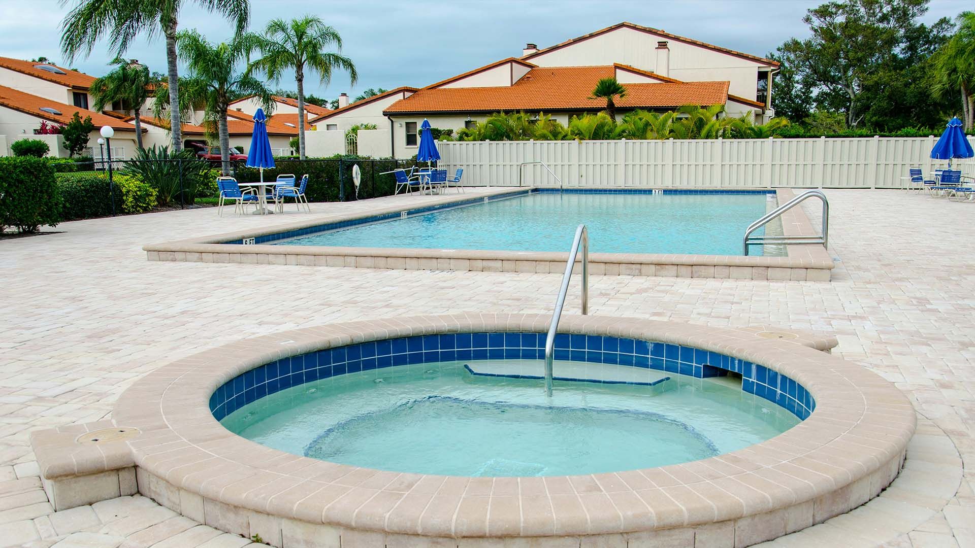 Backyard pools without fence or screen