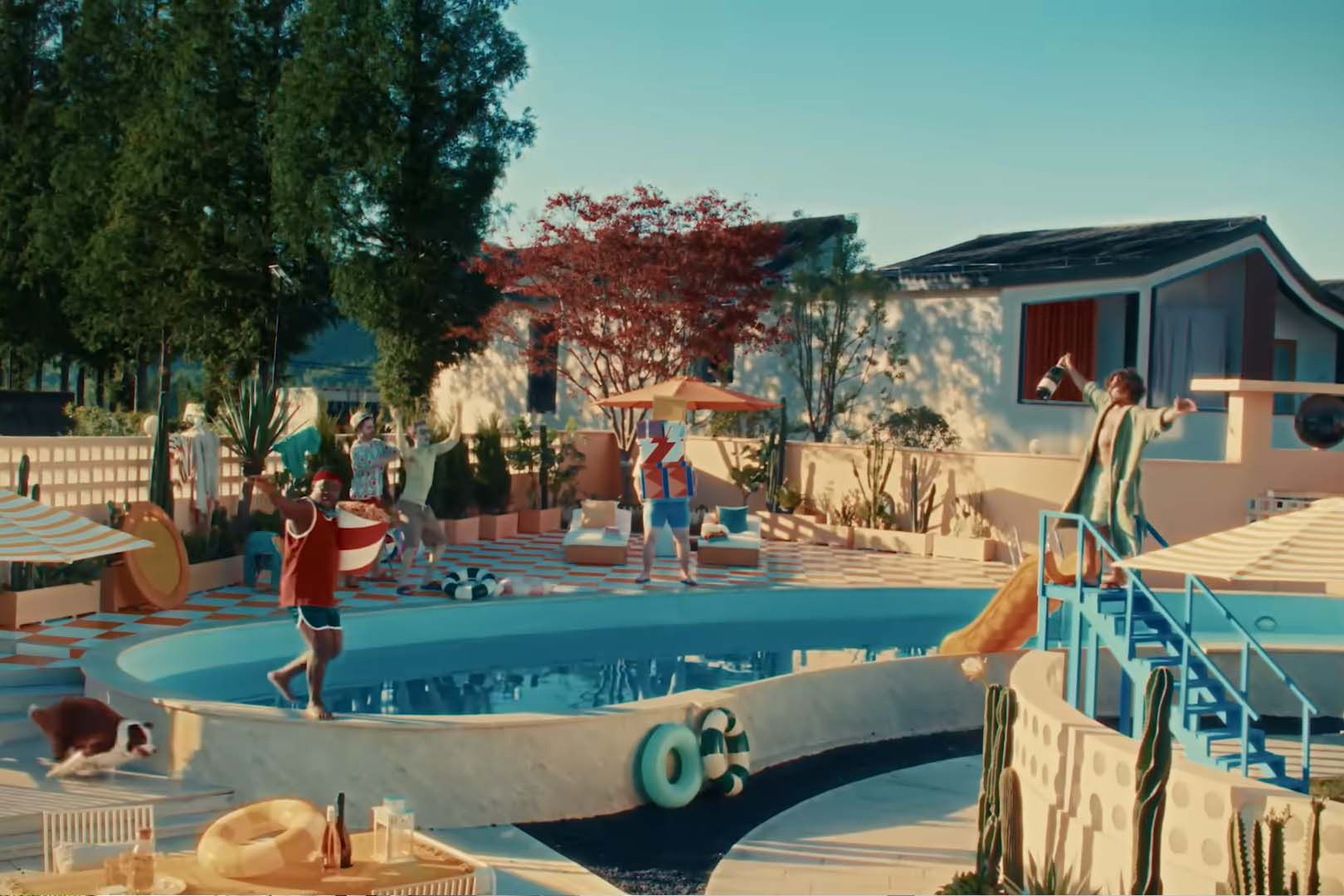 an unforgettable pool party