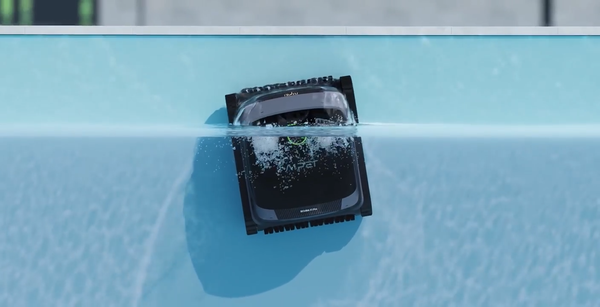 limpieza de paredes de piscina con Aiper Scuba X1 Pro