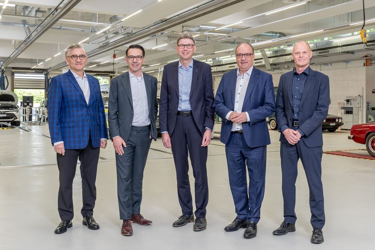 Prüfhalle Schafisheim erfolgreich saniert und eingeweiht