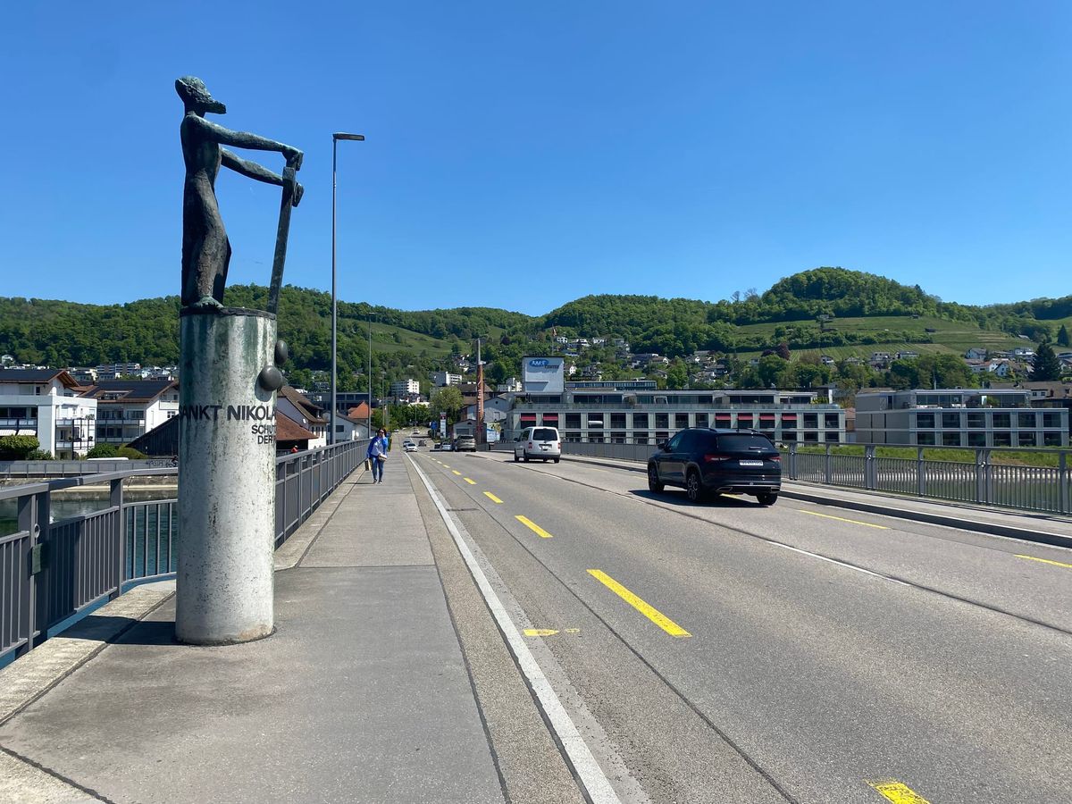 Verminderte Wasserqualität am rechtsseitigen Aare-Ufer zwischen Würenlingen und Klingnau – vom Baden wird abgeraten