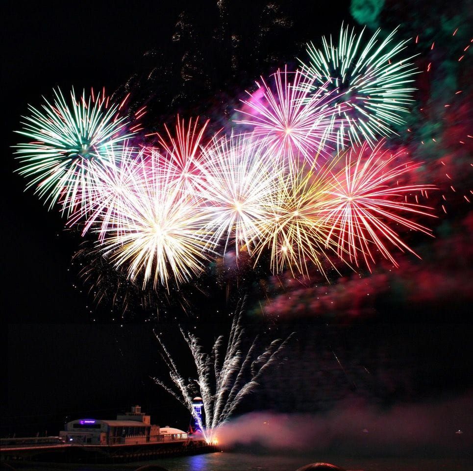 1. August: Vorsicht beim Import von Feuerwerk