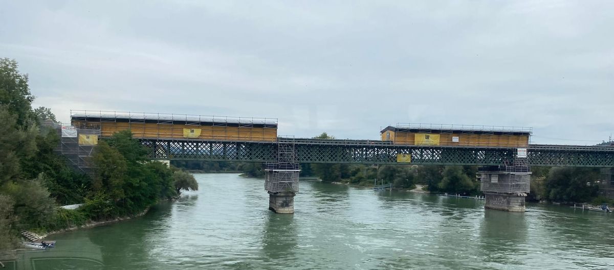 Sanierung der Rheinbrücke Koblenz dauert jetzt sogar bis zum Fahrplanwechsel im Dezember