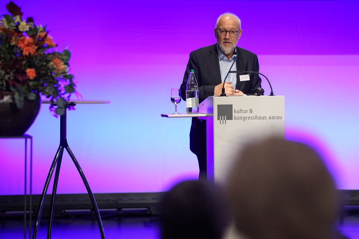 Demokratiekonferenz in Aarau: prominente Rednerinnen und Redner zur Frage "Quo vadis, Demokratie?