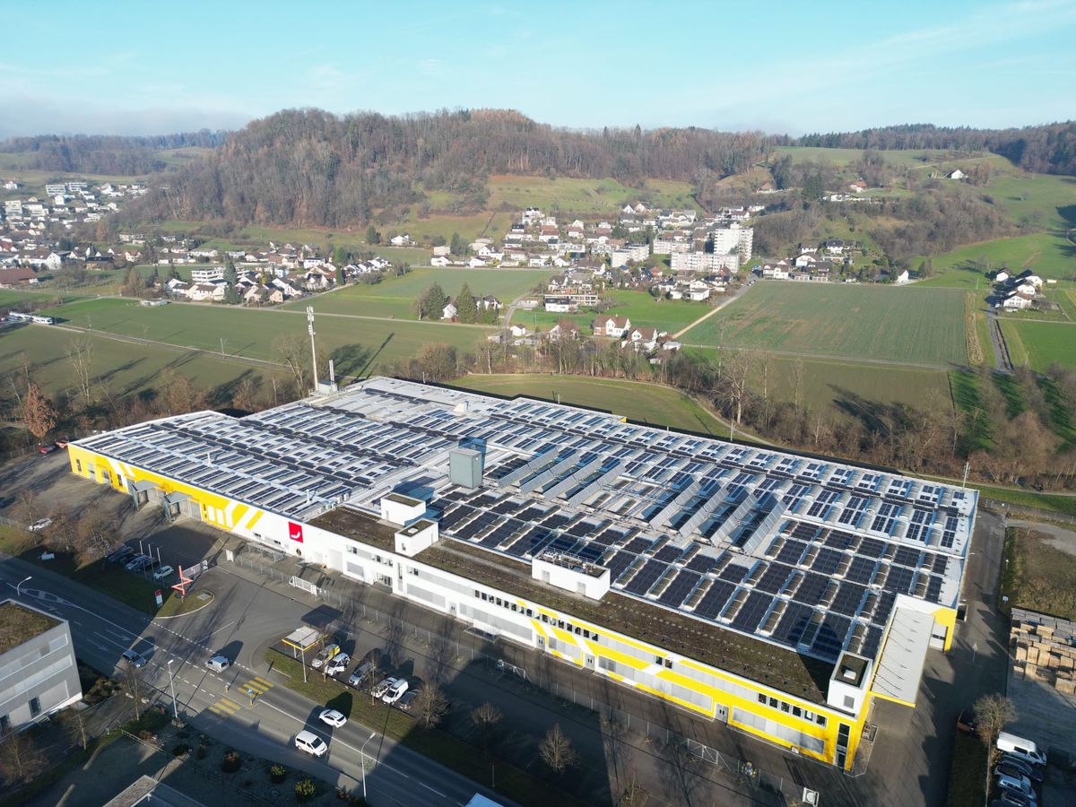 Mehr Sonnenkraft für die Zehnder Group in Gränichen