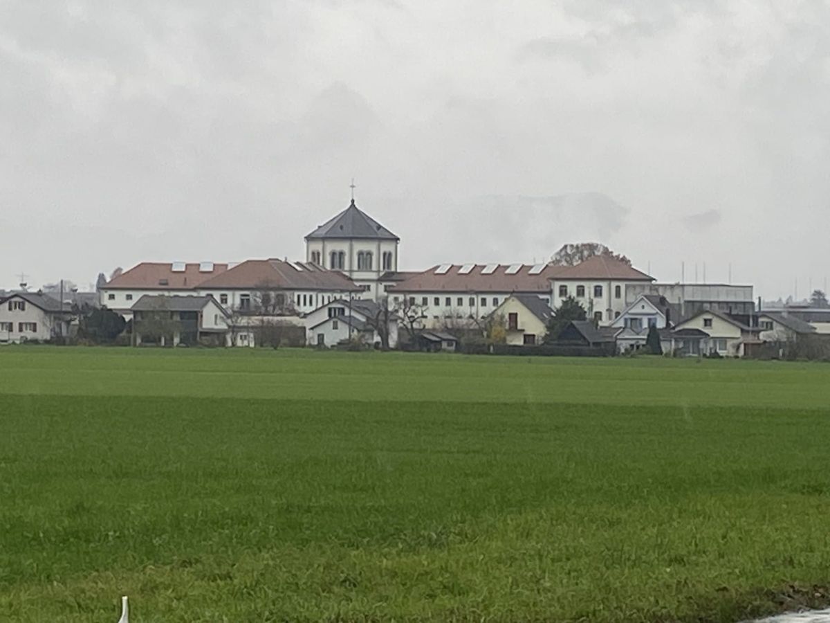 Rat behandelt Kredit für JVA Lenzburg und heisst Vorlage im zweiten Anlauf gut