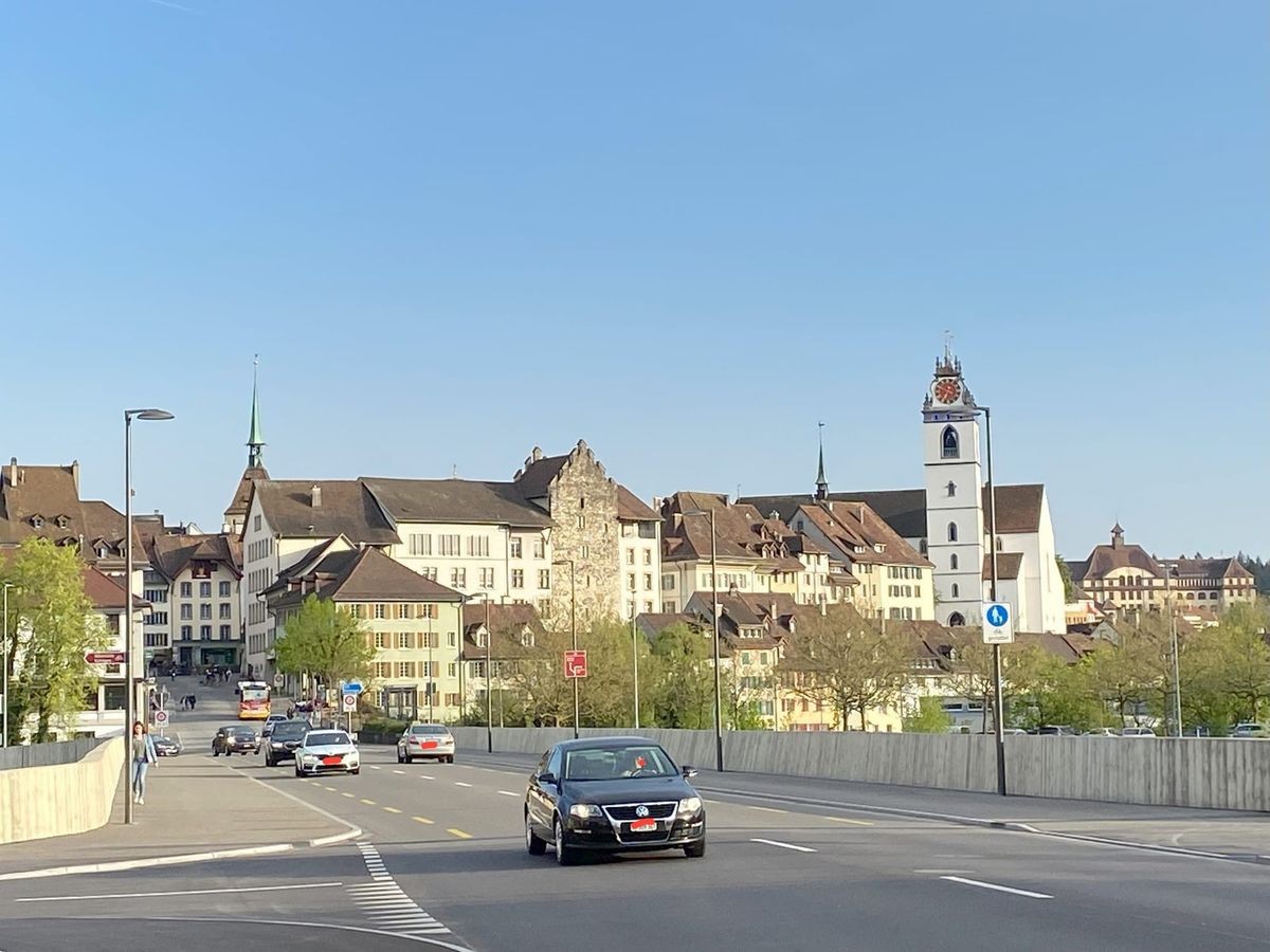 Fragen aus dem Grossen Rat zur Sicherheit von Velofahrern  auf der Kettenbrücke in Aarau
