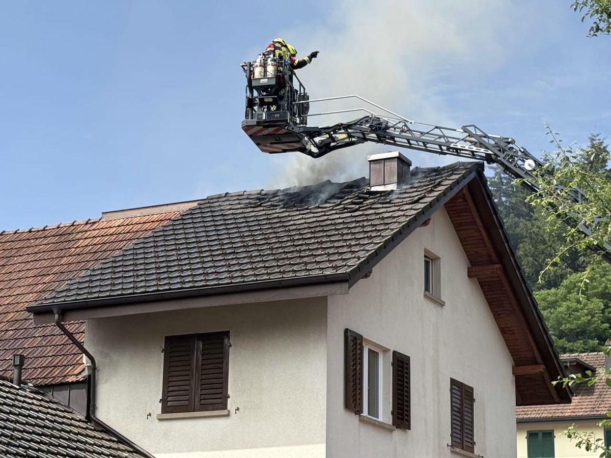 Schöftland: Blitzeinschlag führt zu Brand