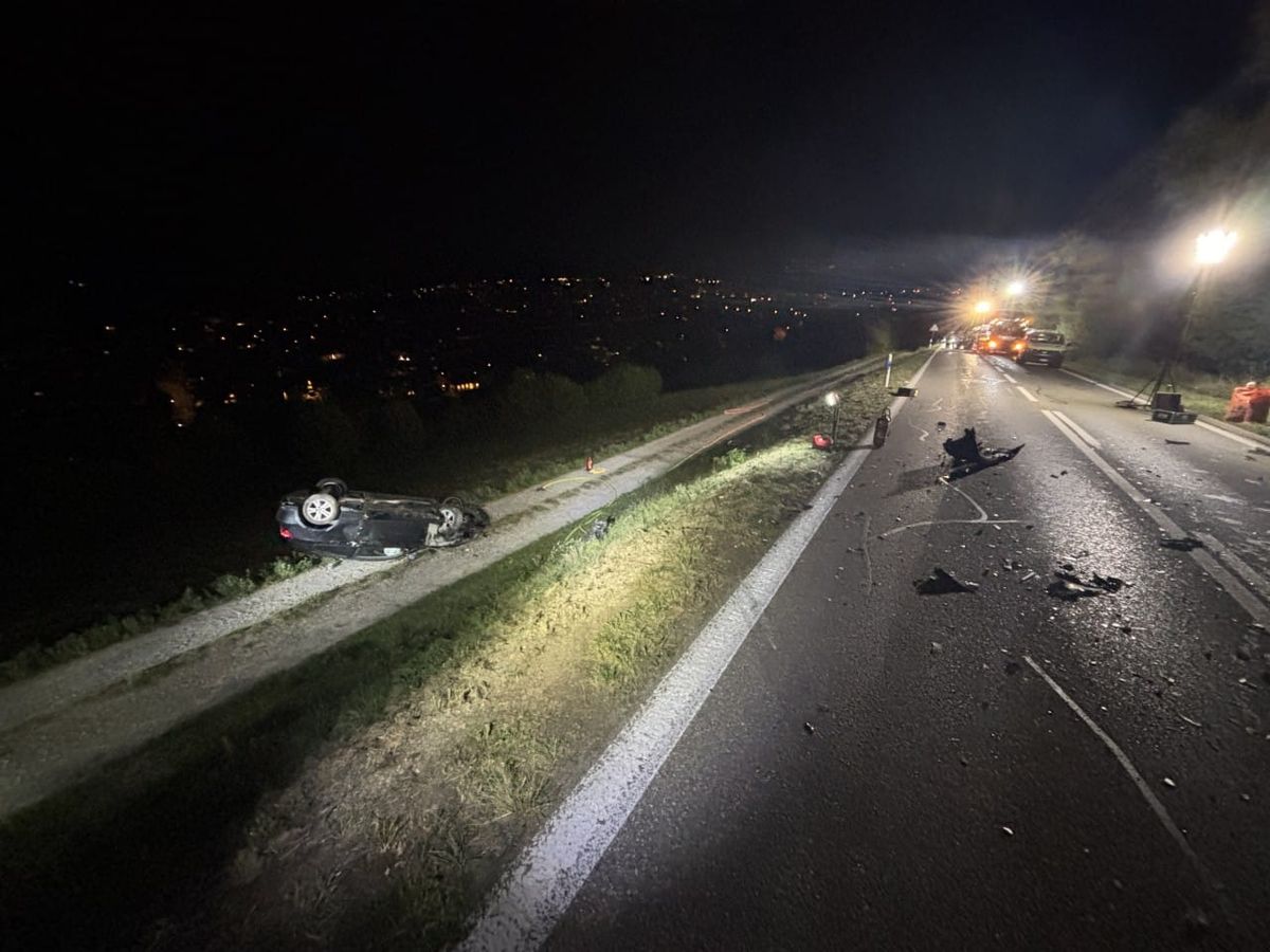 Zufikon: Drei Verletzte nach Frontalkollision