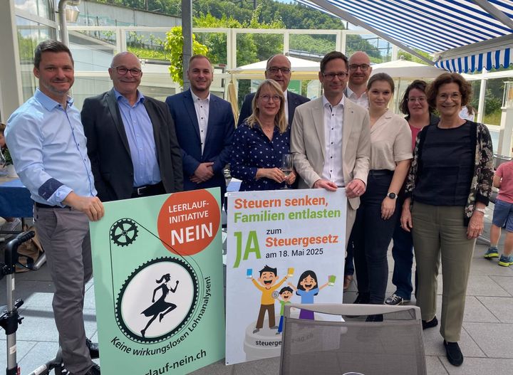 Aargau: Reaktionen auf das Steuergesetz-Ja und zum  Nein zur Initiative für Lohngleichheit - sowie die Resultate aller 197 Gemeinden