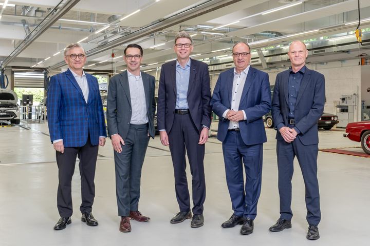 Prüfhalle Schafisheim erfolgreich saniert und eingeweiht