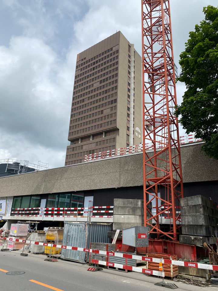 Aarauer Telli-Hochhaus-Brandschutzsanierung: Finanzverwaltung arbeitet vier Monate ausserhalb und im Homeoffice