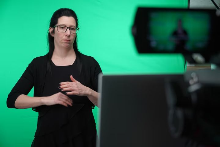 Kantonale Abstimmungsvorlagen neu als Erklärvideos und in Gebärdensprache
