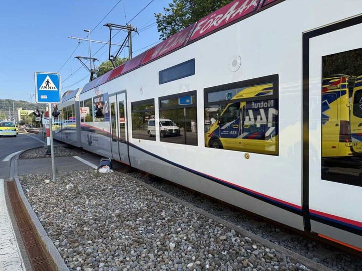 Tragischer Todesfall: Seniorin starb in Unterentfelden nach Kollision mit Zug