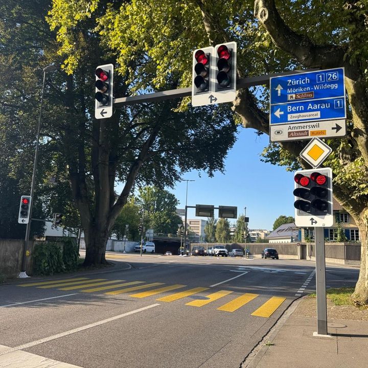 Bauarbeiten an der Lichtsignalanlage Bleiche in Lenzburg