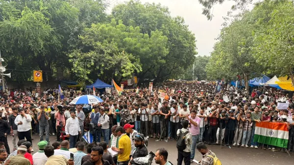 In the Mother of Democracy, Students Came With the Constitution. The Police Came With Batons.