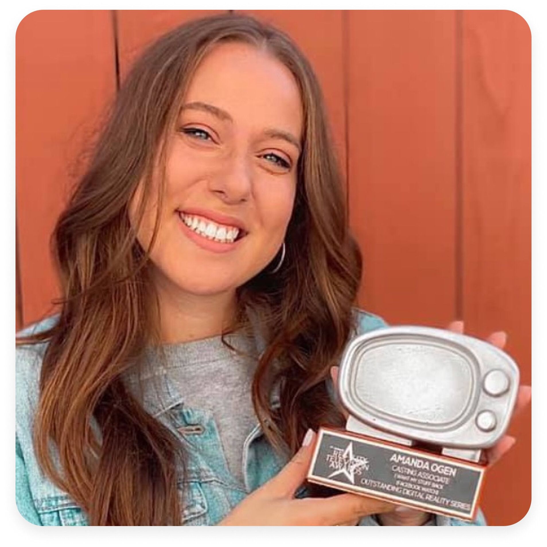 A profile image of Amanda Ogen.