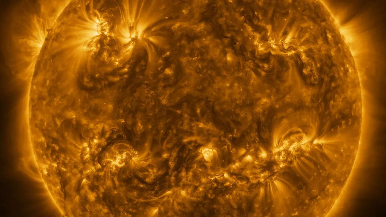 The 83 megapixel photo of the Sun