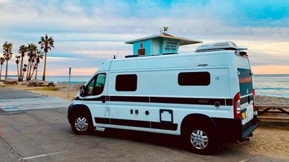 How To Make Money Online Traveling In An RV