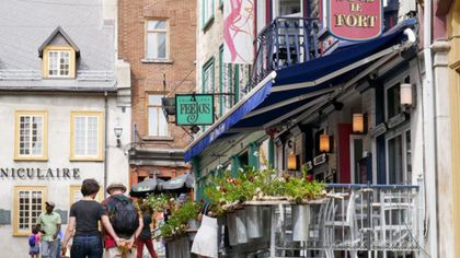 Touring European Old Quebec City with Old World Style